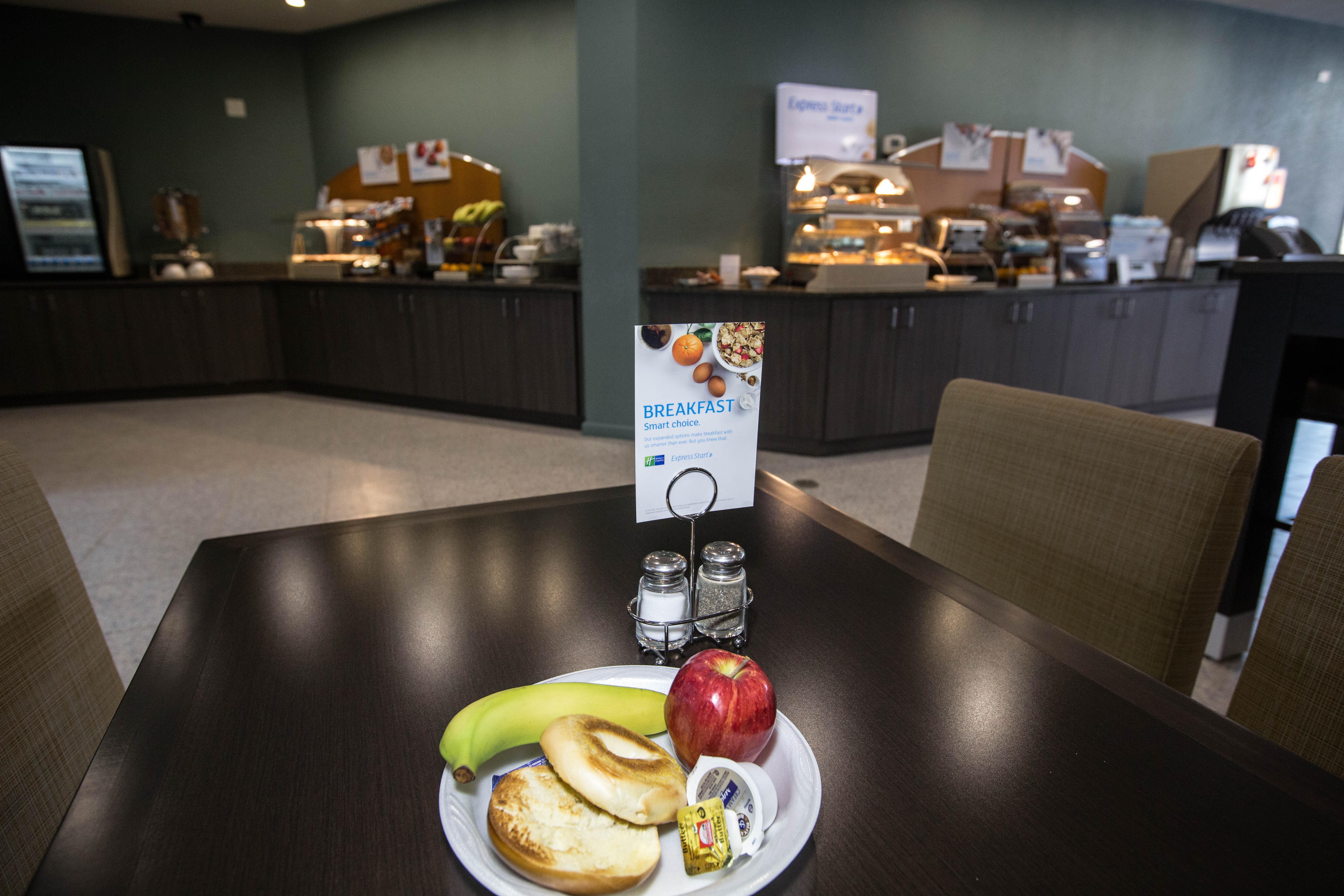 Holiday Inn Express St. Louis Central West End By Ihg Exterior foto